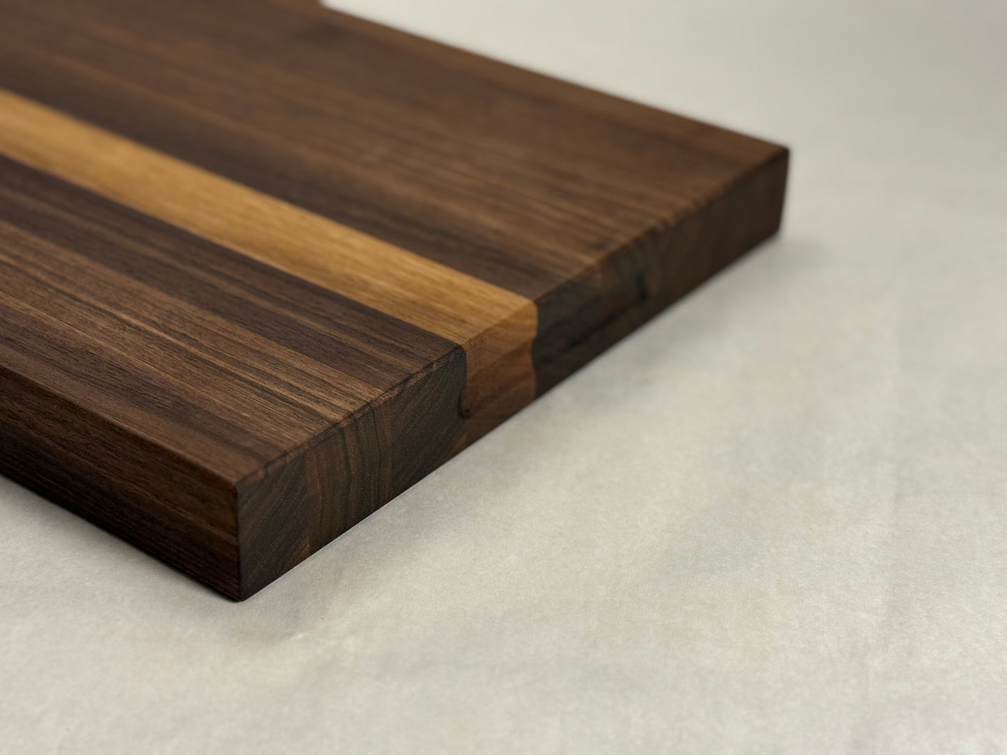 Edge Grain Cutting Board